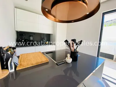 Wohnung 107 m², Insel Brač - 200 m vom Meer - 11