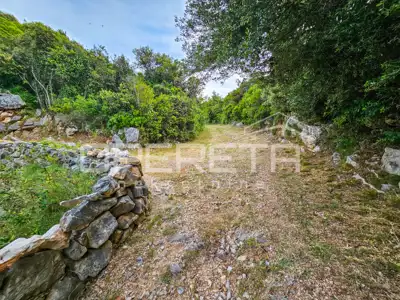 Građevinsko zemljište 801 m², Zastražišće - prvi red do mora - 7