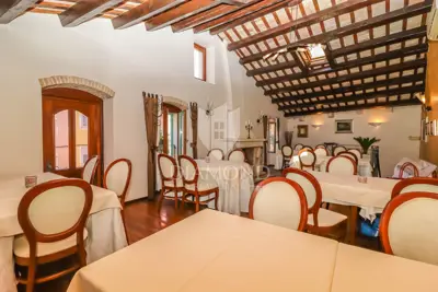 Rovinj, centar, uhodani restoran na top lokaciji - 5