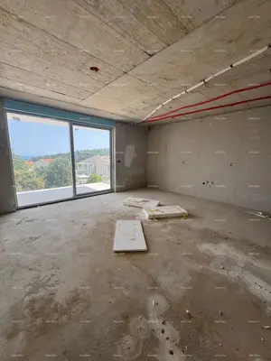 Verkauf einer mit Parkplatz und Meerblick, Ližnjan! - 12