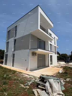 Verkauf einer mit Parkplatz und Meerblick, Ližnjan! - 7