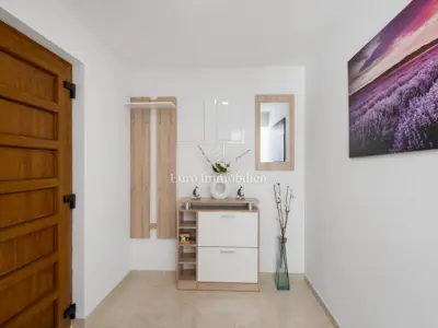 Kuća s Bazenom u Istri - 12