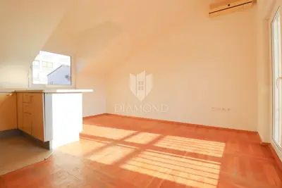 Apartment 45 m², Trešnjevka - Sjever, balcony and open-space living area - 3