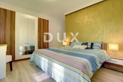 Villa 385 m², Rovinj - 4 Schlafzimmer und Pool - 14