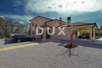 Villa 385 m², Rovinj - 4 Schlafzimmer und Pool - 7
