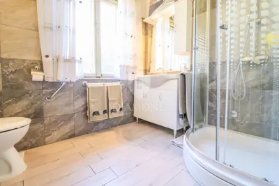 Wohnung 174 m², Pula Centar - österreichisch-ungarische Villa - 14