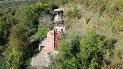 Kuća za adaptaciju, Pićan-Zajci, privatnost i pogled na dolinu - 3