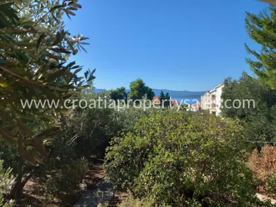 House 100 m², Otok Brač - near the center and the sea - 6