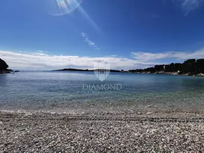 Stan u Banjolama, prvi red do mora i zajednički bazen - 16