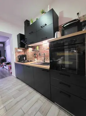 Apartment 55 m², Pula Centar - 2 bedrooms, renovated - 4