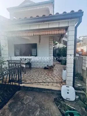 Kuća, Šolta, 255 m², 750 000 € - 7