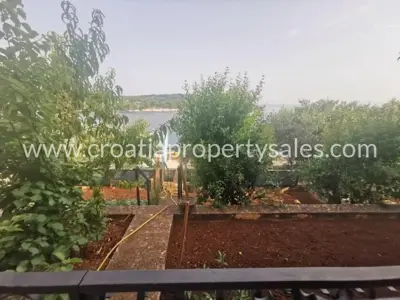 Kuća, Šolta, 255 m², 750 000 € - 13