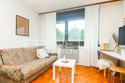 Stan 41 m², Jarun, istočna orijentacija i lođa - 3