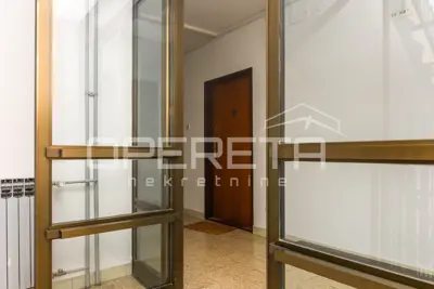 Stan 41 m², Jarun, istočna orijentacija i lođa - 13