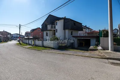 Sale, Sesvete, house with a surface area of 260 m², built in 1986