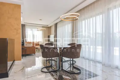 Penthouse 129 m², Remete, peaceful green location