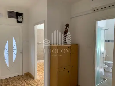House 220 m², Kali - 70 m from the sea and the town center - 3