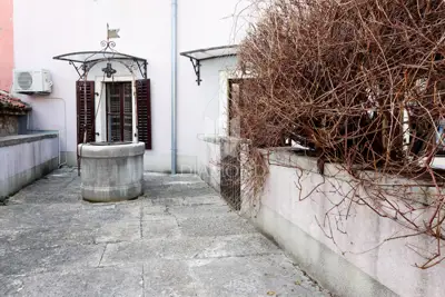 House for sale in Poreč, 330 m²