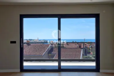 Penthouse im Zentrum von Poreč, Panoramablick auf das Meer - 10