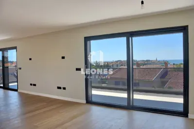 Penthouse im Zentrum von Poreč, Panoramablick auf das Meer - 8