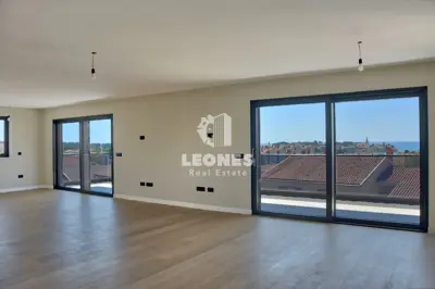 Penthouse im Zentrum von Poreč, Panoramablick auf das Meer - 11