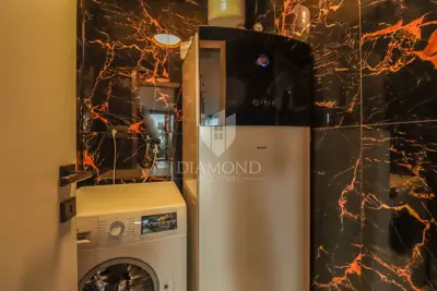 Fažana, Moderan stan 120 m² prvi red do mora - 13