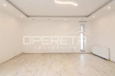 House for rent in Šestine, 400 m² - 15