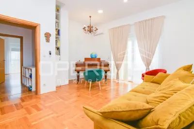 House for rent in Šestine, 400 m² - 7