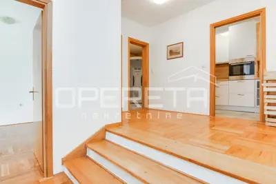 House for rent in Šestine, 400 m² - 17