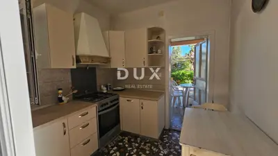 House 170 m², Lovran - 2 residential units and garden - 11