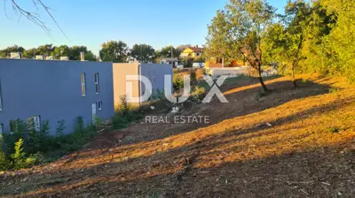 Građevinsko zemljište 980 m², Juršići - povišena lokacija - 4