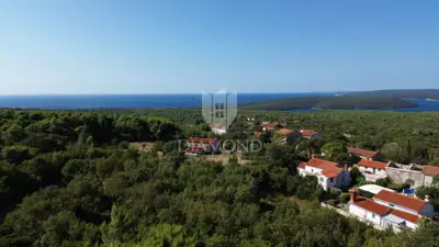 Građevinsko zemljište 509 m², Labin - projekt za kuću s bazenom