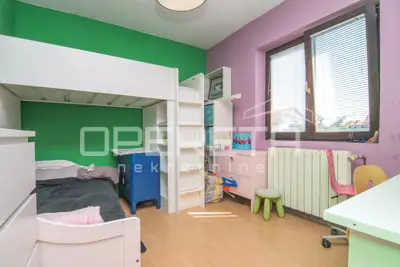 House 356 m², Ivanja Reka - semi-detached and 4 floors - 19