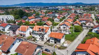 House 356 m², Ivanja Reka - semi-detached and 4 floors - 5