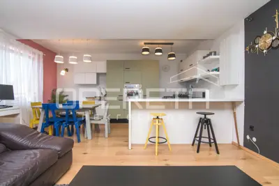 House 356 m², Ivanja Reka - semi-detached and 4 floors - 9