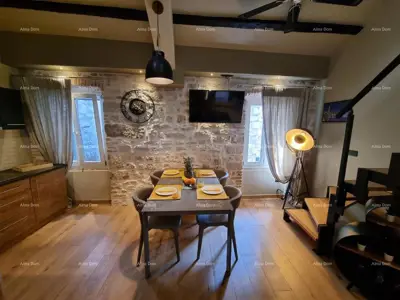 Verkauf - Elegant eingerichtete Maisonette-Wohnung im alten Stadtzentrum von Rovinj! - 8