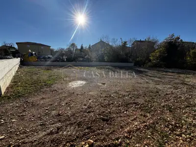 Building plot 1,051 m², Čavle - quiet location