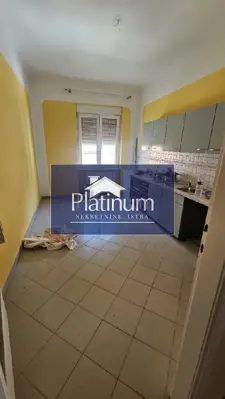 Stan 80 m², Pula centar - 2 spavaće sobe