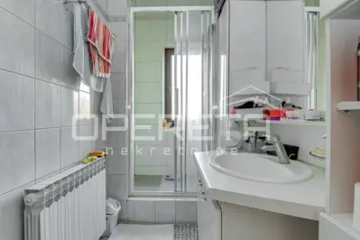 House 520 m², Stubičke Toplice - large plot and utility building - 14