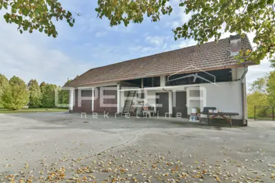 House 520 m², Stubičke Toplice - large plot and utility building - 6