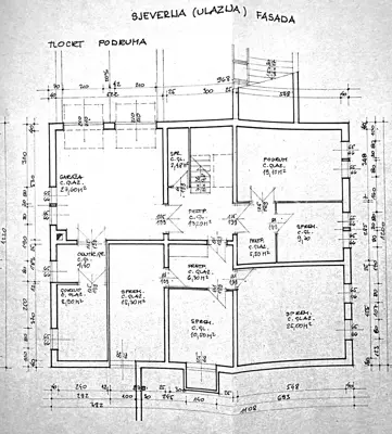 House 520 m², Stubičke Toplice - large plot and utility building - 23