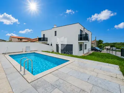 Umag! Ausgestattetes modernes Haus mit Pool! - 6