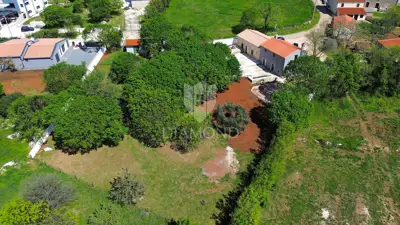 Kuća 165 m², Barban - imanje na osami i okućnica 1.452 m² - 5