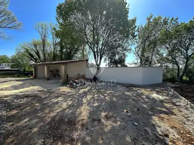 Kuća 165 m², Barban - imanje na osami i okućnica 1.452 m² - 12