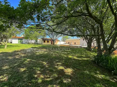 Kuća 165 m², Barban - imanje na osami i okućnica 1.452 m² - 22