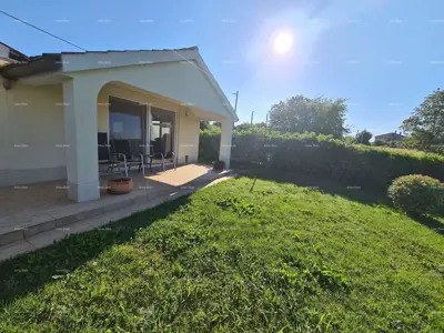 Haus 103 m², Ližnjan - renoviert und möbliert