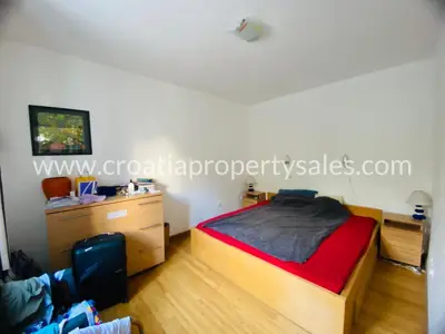 Stan, Brač, 77 m², 3-soban, 330 000 € - 9