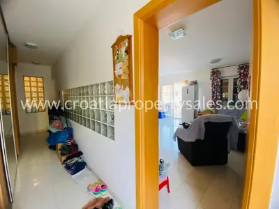 Stan, Brač, 77 m², 3-soban, 330 000 € - 8