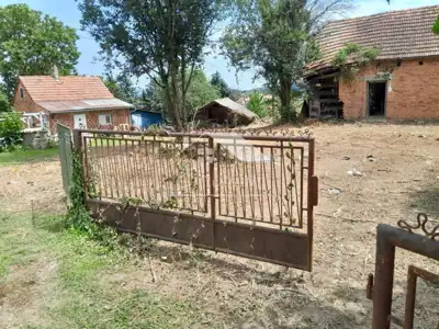 Haus 611 m², Oroslavje - Grundstück quadratischer Form - 3