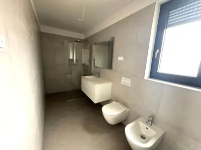 Wohnung zum Kauf in Ližnjan, 79 m² - 12